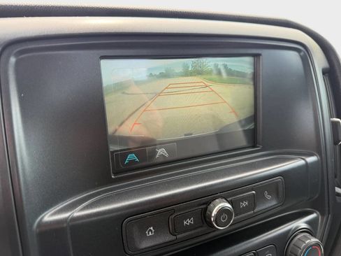 Used 2019 Chevrolet Silverado 2500 W/T AWD/4WD image 18