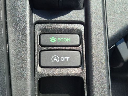 Certified 2023 Honda Accord LX image 28