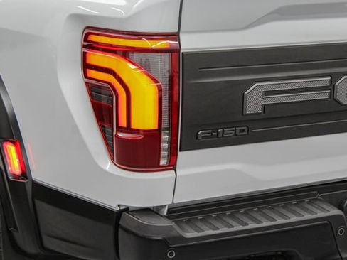 Used 2025 Ford F150 Raptor AWD/4WD image 6