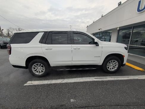 Used 2024 Chevrolet Tahoe LS image 4