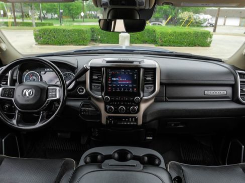 Used 2020 RAM 2500 Laramie image 19