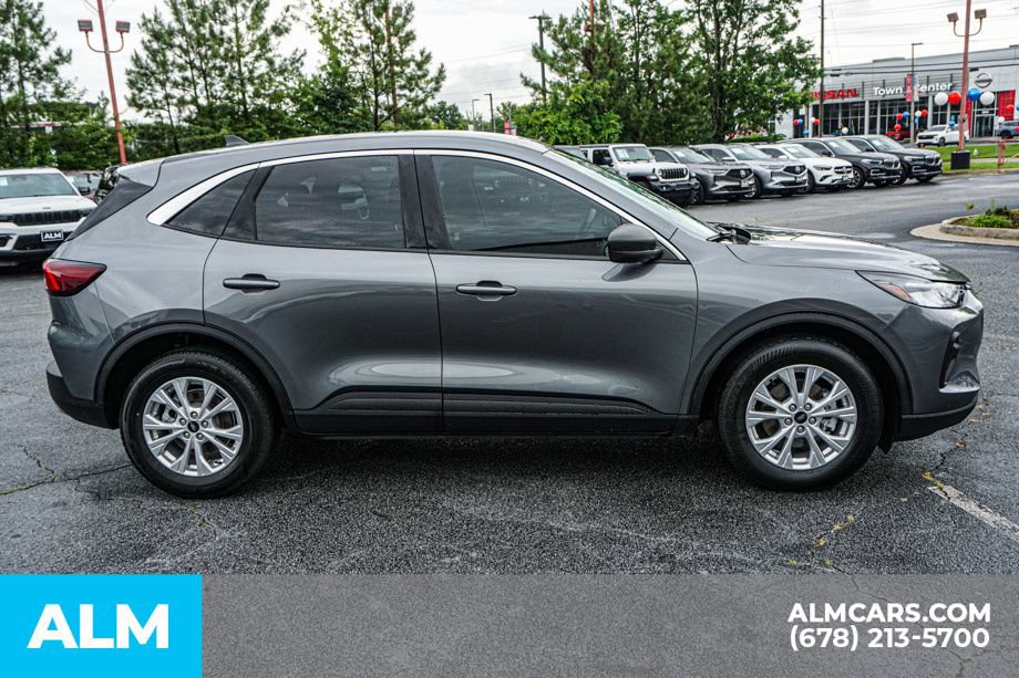 Used 2024 Ford Escape Active FWD image 8