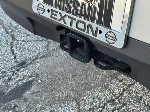 Used 2025 Nissan Pathfinder Platinum image 10