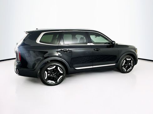 Used 2025 Kia Telluride EX image 10