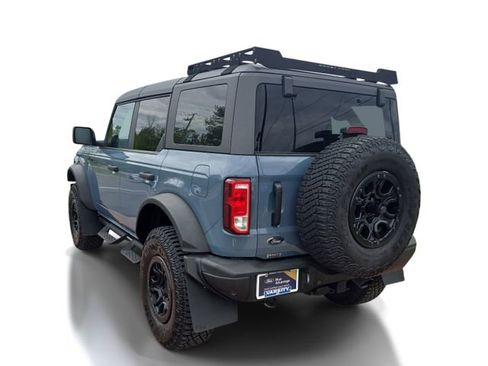 Certified 2023 Ford Bronco Black Diamond w/ Sasquatch Package AWD/4WD image 3