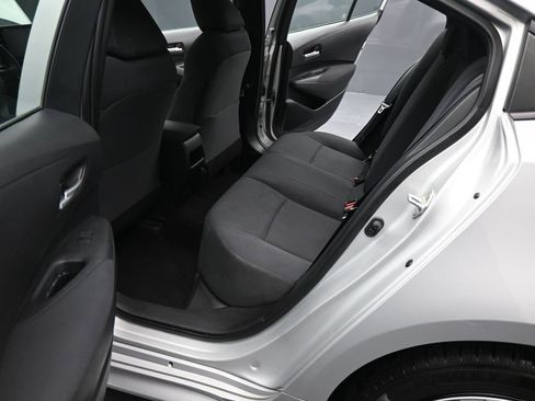 Used 2020 Toyota Corolla LE image 21