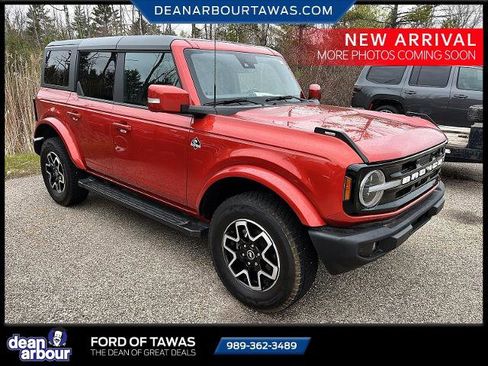 Certified 2022 Ford Bronco Outer Banks AWD/4WD image 2
