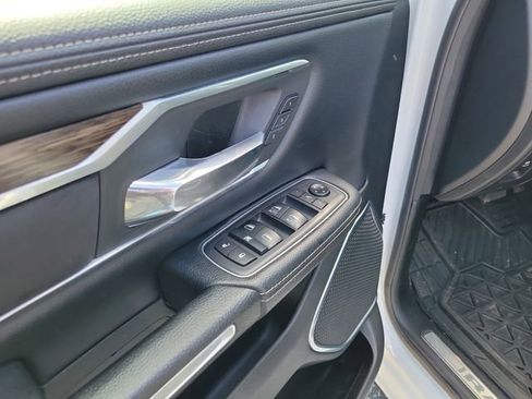 Used 2020 RAM 1500 Laramie image 9