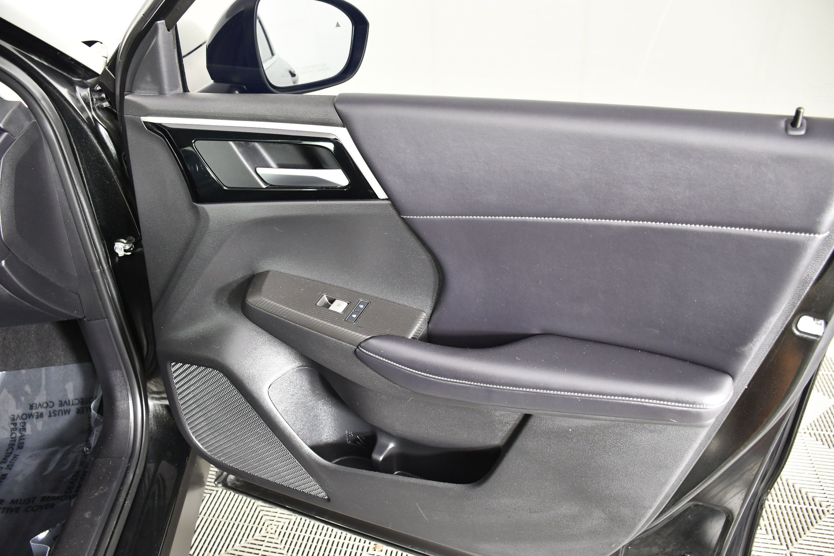 Used 2024 Mitsubishi Outlander SE AWD/4WD image 37