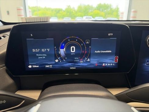 New 2026 Chevrolet Traverse LT w/ Driver Confidence Package AWD/4WD image 19