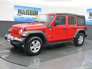 Used 2018 Jeep Wrangler Unlimited Sport S AWD/4WD video 1