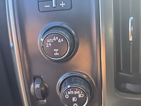 Used 2017 Chevrolet Silverado 1500 LT w/ All Star Edition image 12