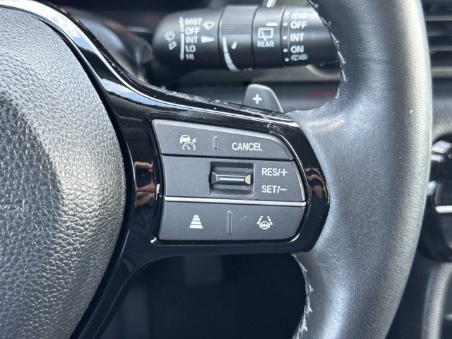 Used 2025 Honda Pilot Touring image 12