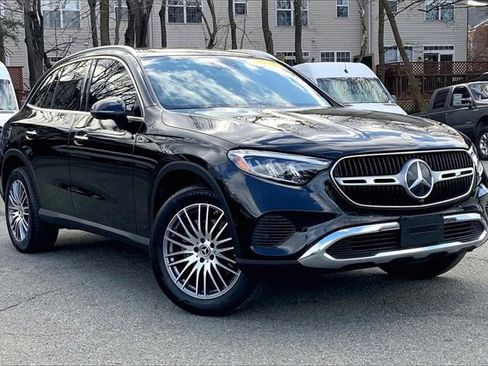 Certified 2024 Mercedes-Benz GLC 300 GLC 300 image 1