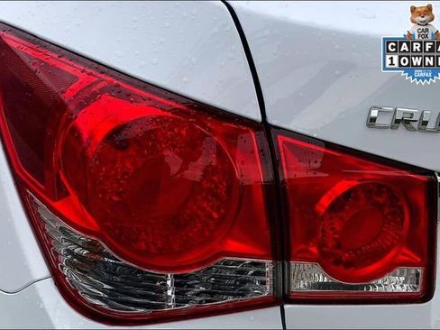 Used 2014 Chevrolet Cruze LT image 29