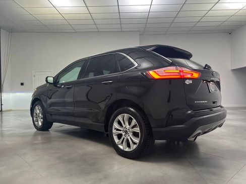 Used 2024 Ford Edge Titanium image 5