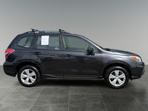 Used 2016 Subaru Forester 2.5i w/ Alloy Wheel Package AWD/4WD image 25