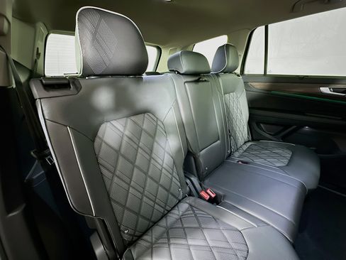 New 2026 Volkswagen Atlas SEL Premium R-Line image 29