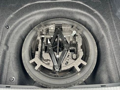 Used 2023 Volkswagen Arteon SEL w/ Arteon MDO Package image 26