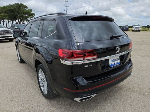 Used 2022 Volkswagen Atlas SE FWD image 5