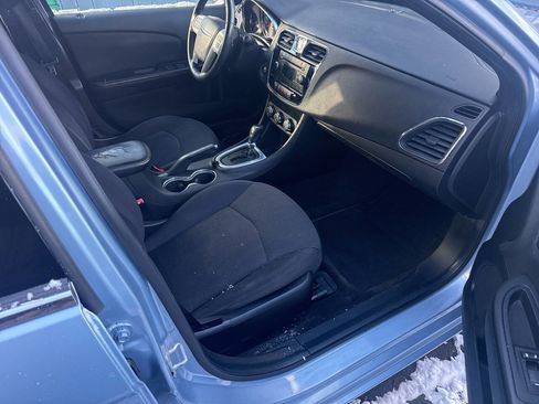 Used 2012 Chrysler 200 Touring w/ Cold Weather Group image 11