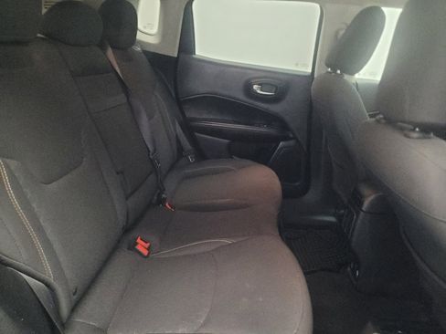 Used 2019 Jeep Compass Sport AWD/4WD image 19