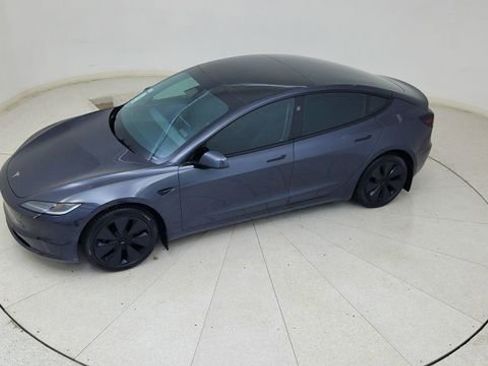 Used 2024 Tesla Model 3 Standard Range image 83