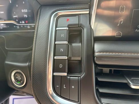 Used 2024 GMC Yukon AT4 w/ LPO, Floor Liner Package AWD/4WD image 23