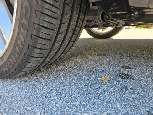 Used 2017 Audi Q7 3.0T Prestige image 29