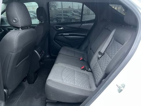 Used 2021 Chevrolet Equinox LT image 16