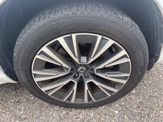 Used 2022 Volvo XC90 T5 Momentum AWD/4WD image 7