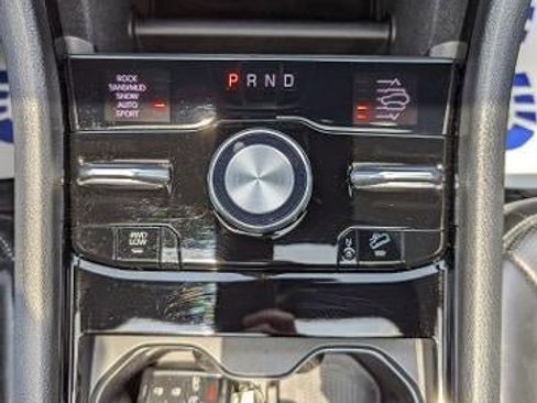 Used 2022 Jeep Grand Cherokee Overland image 18