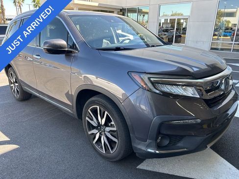 Used 2021 Honda Pilot Touring image 2