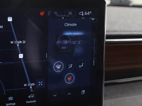 Used 2024 Lincoln Navigator L 4WD image 10