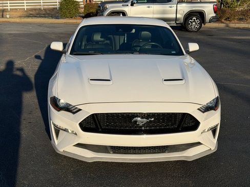 Used 2021 Ford Mustang GT Premium image 5