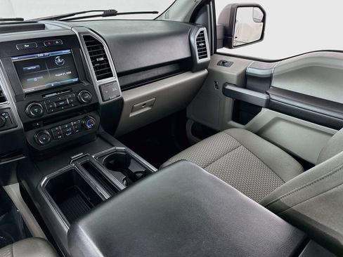 Used 2015 Ford F150 XLT w/ Equipment Group 302A Luxury RWD image 22