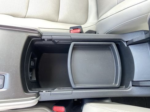 Used 2018 Honda Accord EX-L image 42