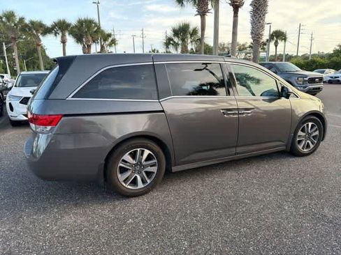 Used 2014 Honda Odyssey Touring Elite image 8