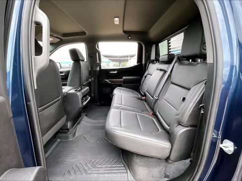 Used 2020 Chevrolet Silverado 1500 LT Trail Boss image 19