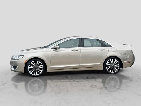 Used 2020 Lincoln MKZ Reserve w/ Elements Package AWD/4WD image 3