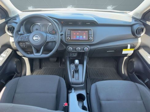 New 2025 Nissan Kicks Play S image 16