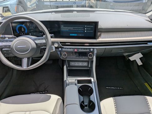 New 2026 Hyundai Sonata SEL FWD image 16