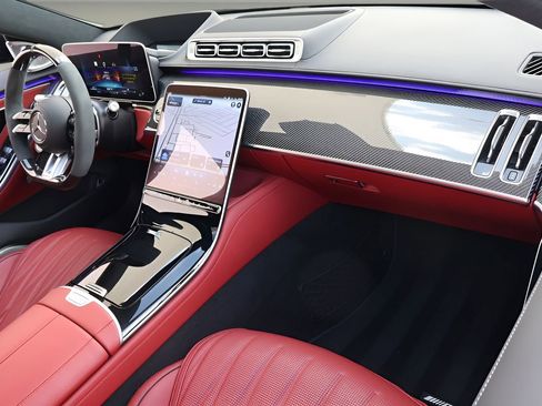 Used 2025 Mercedes-Benz S 63 AMG S image 19