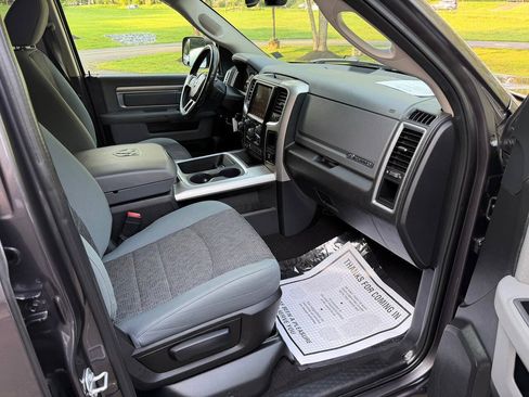 Used 2017 RAM 1500 Big Horn AWD/4WD image 29