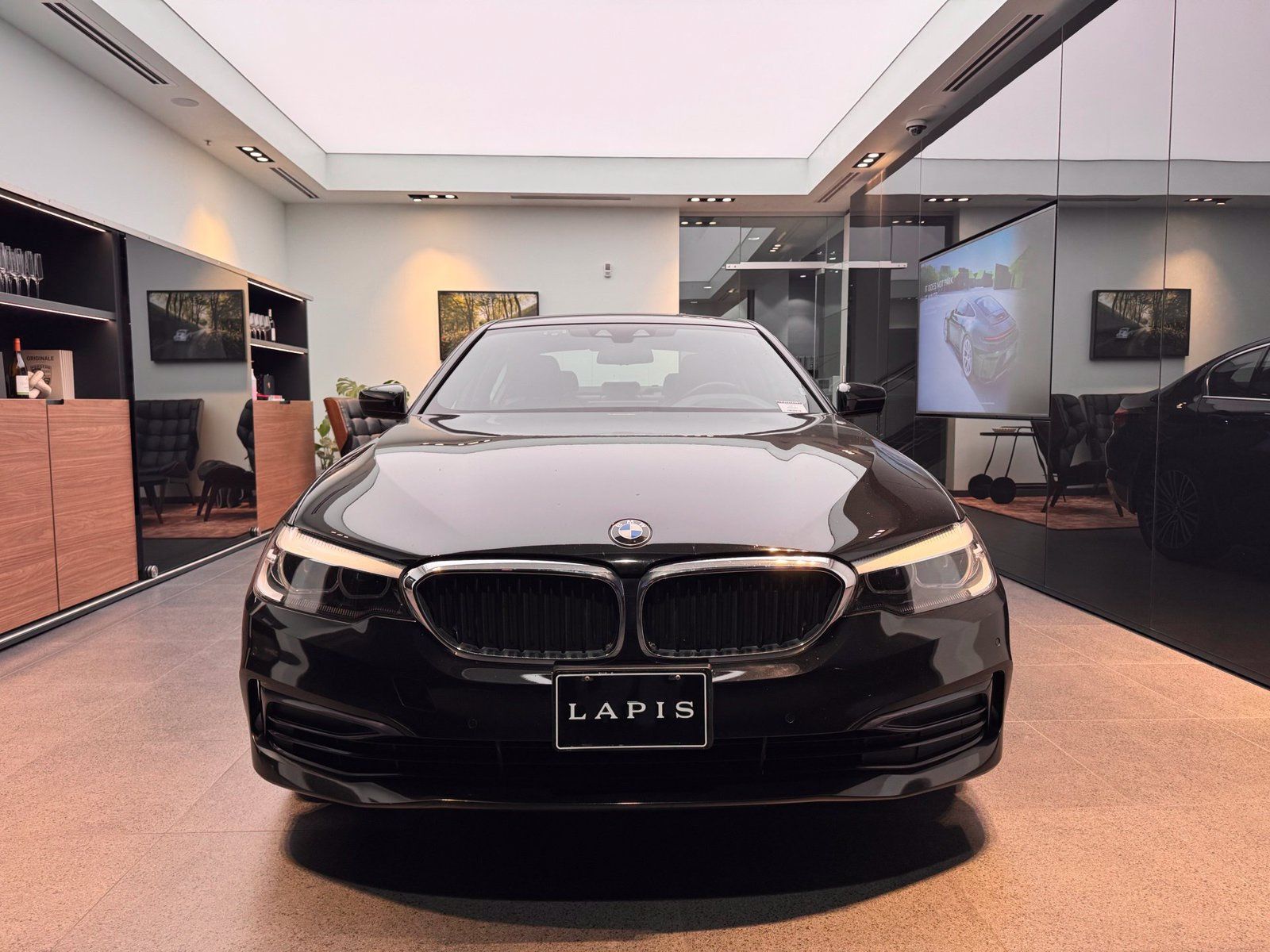 Used 2019 BMW 540i RWD image 2