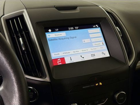 Used 2019 Ford Edge SEL w/ Equipment Group 201A FWD image 16