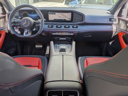 Used 2025 Mercedes-Benz GLE 53 AMG 4MATIC image 15