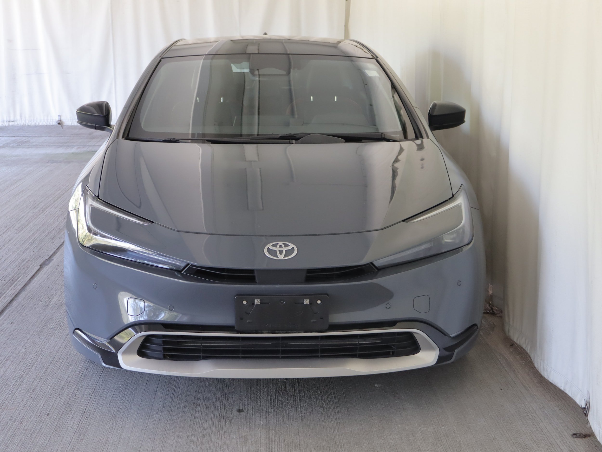 Used 2023 Toyota Prius Prime FWD image 4