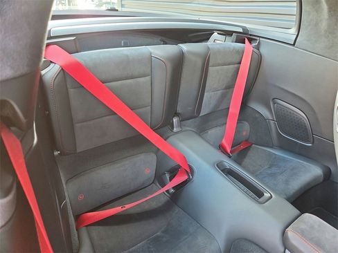 Used 2018 Porsche 911 Targa 4 GTS image 20