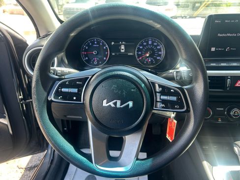 Used 2024 Kia Forte LX FWD image 18